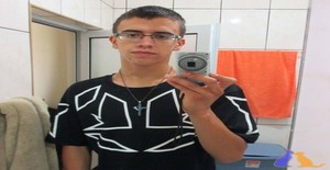 Leandrogo 23 anos Sou de Lisboa/Aveiro, Procuro Encontros Amizade com Mulher
